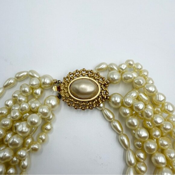 Vintage CAROLEE signed Gold Tone Faux Pearl Designer Runway Necklace - Picture 7 of 11